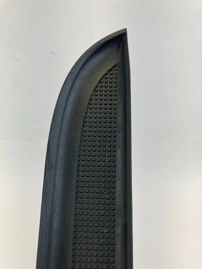 2006-2009 RANGE ROVER SPORT FRONT CENTER CONSOLE RIGHT SIDE INCERT RUBBER MAT