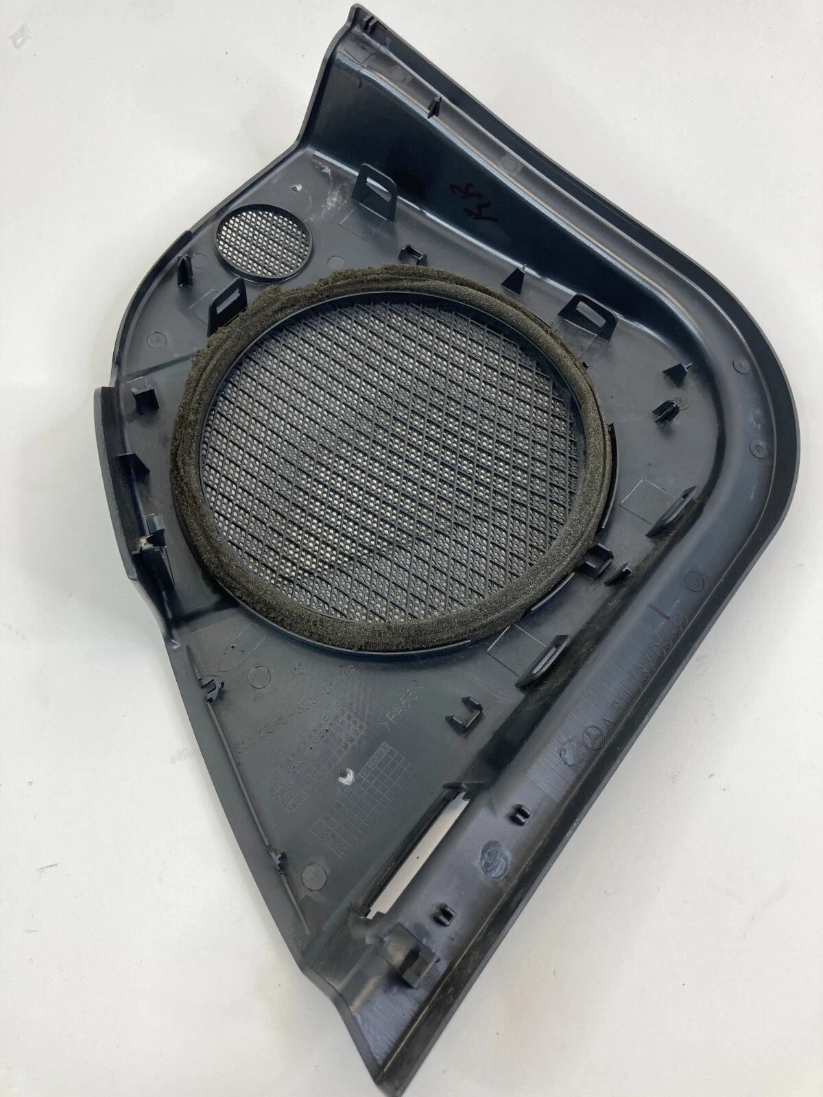 03-09 MERCEDES BENZ E350 REAR RIGHT DOOR PANEL SPEAKER GRILLE COVER A2117370688