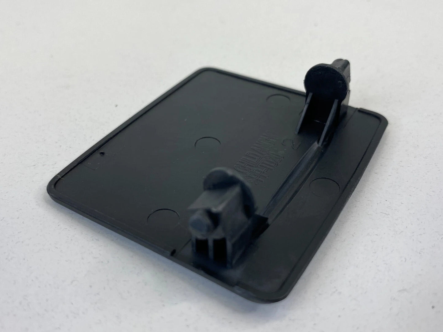 2015 HYUNDAI SONATA REAR SEAT CHILD ANCHOR HOOK COVER CAP TRIM PANEL OEM