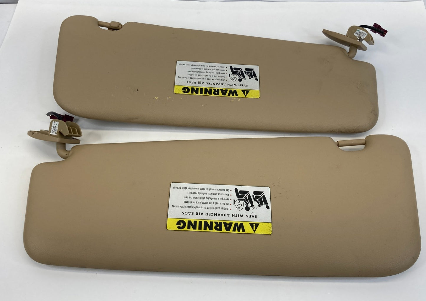 2004-2007 BMW 525i 530i Sunvisor Left & Right Sun Visor Shade Set Pair Assembly