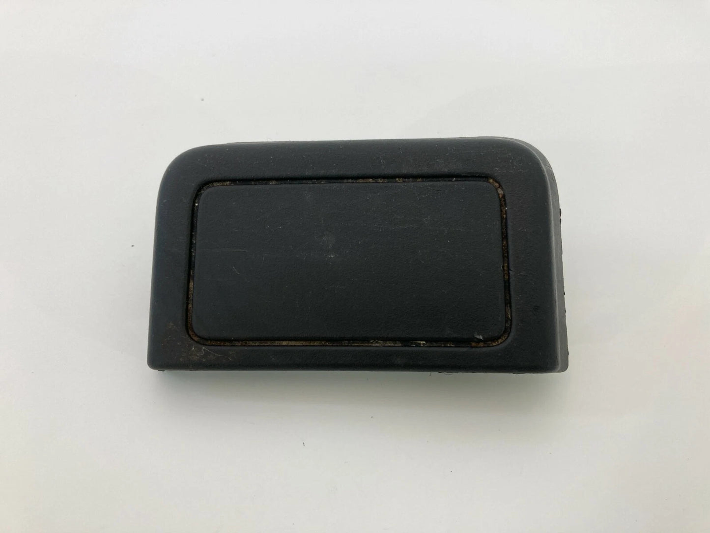 2009-2012 CHEVROLET TRAVERSE FRONT LEFT SEAT TRACK BOLT COVER END TRIM 1193870