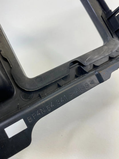 2004-2006 MAZDA 3 SEDAN A/T CENTER CONSOLE SHIFT SHIFTER BEZEL TRIM BP4N64341