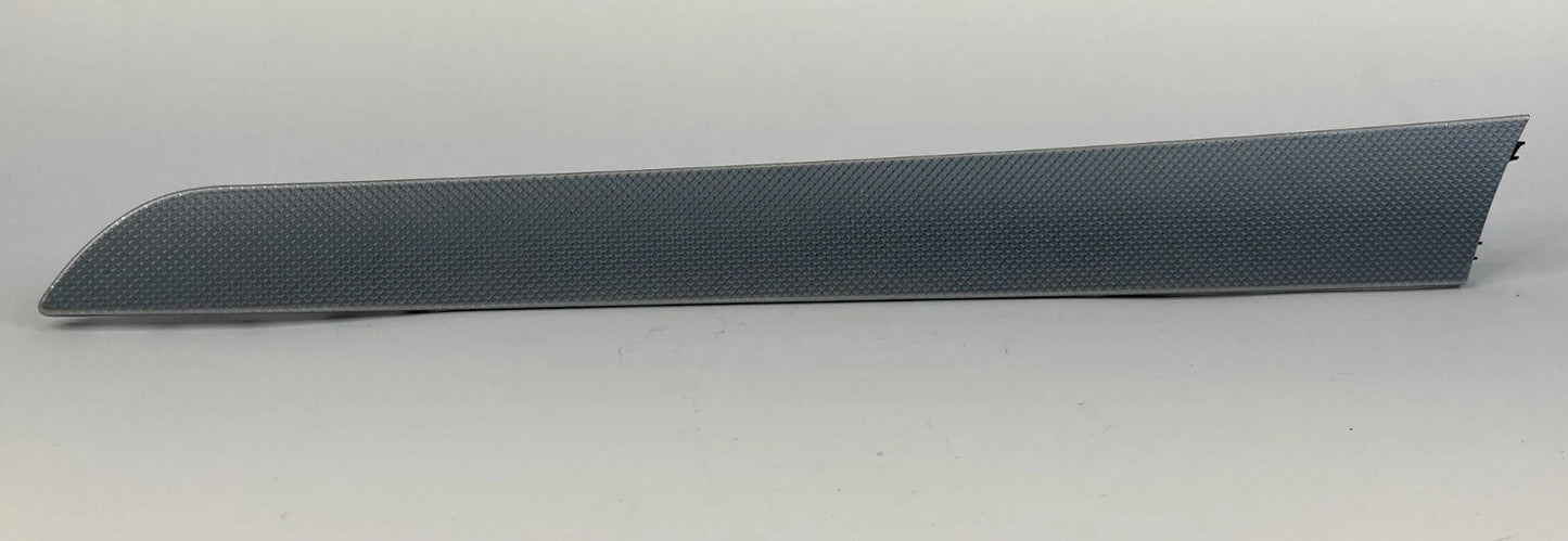 2013-2016 AUDI A4 QUATTRO FRONT RIGHT PASSENGER SIDE DOOR MOLDING TRIM BEZEL OEM
