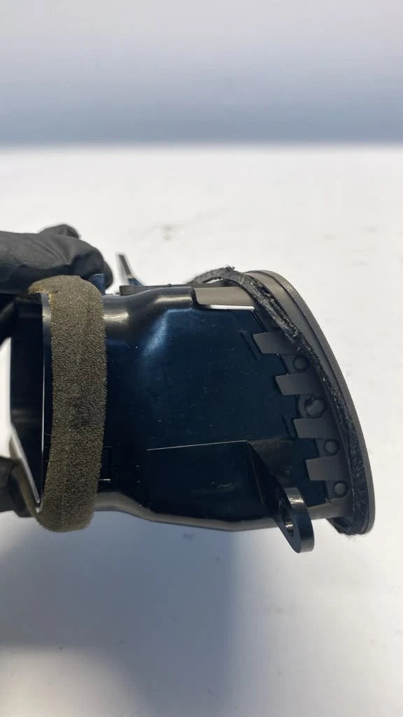 95-00 LEXUS LS400 FRONT RIGHT PASSENGER SIDE DASH OUTER A/C AIR VENT 55670-50030