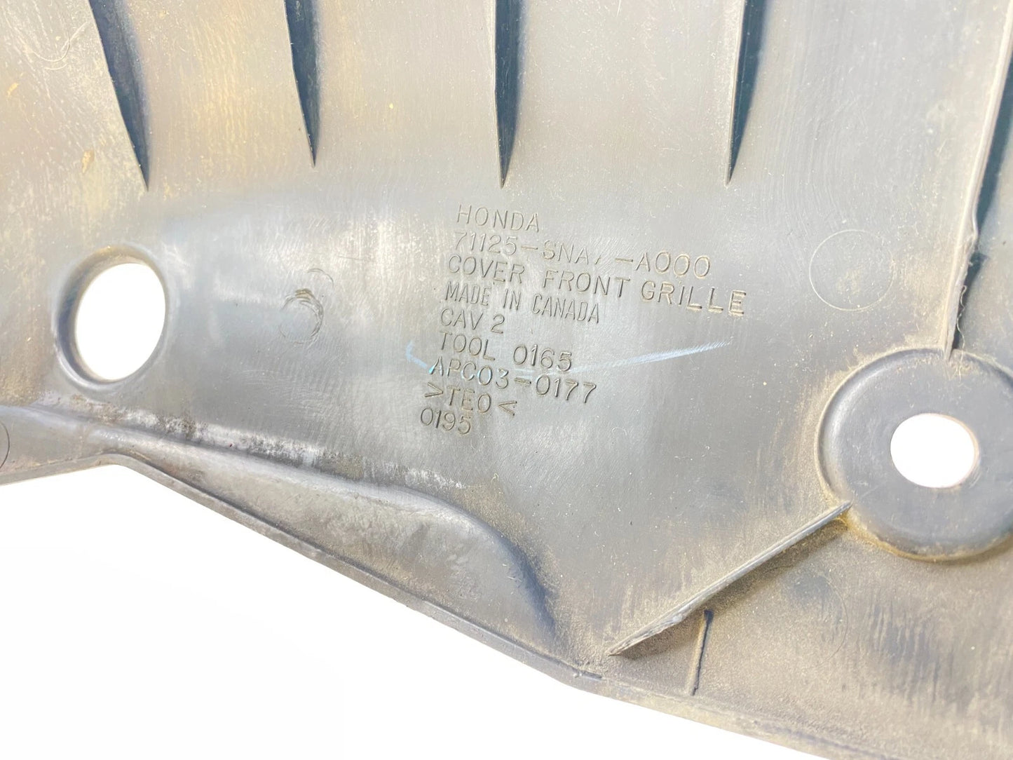2006-2011 HONDA CIVIC FRONT GRILLE RADIATOR COVER TRIM PANEL 71125-SNA-A000 OEM