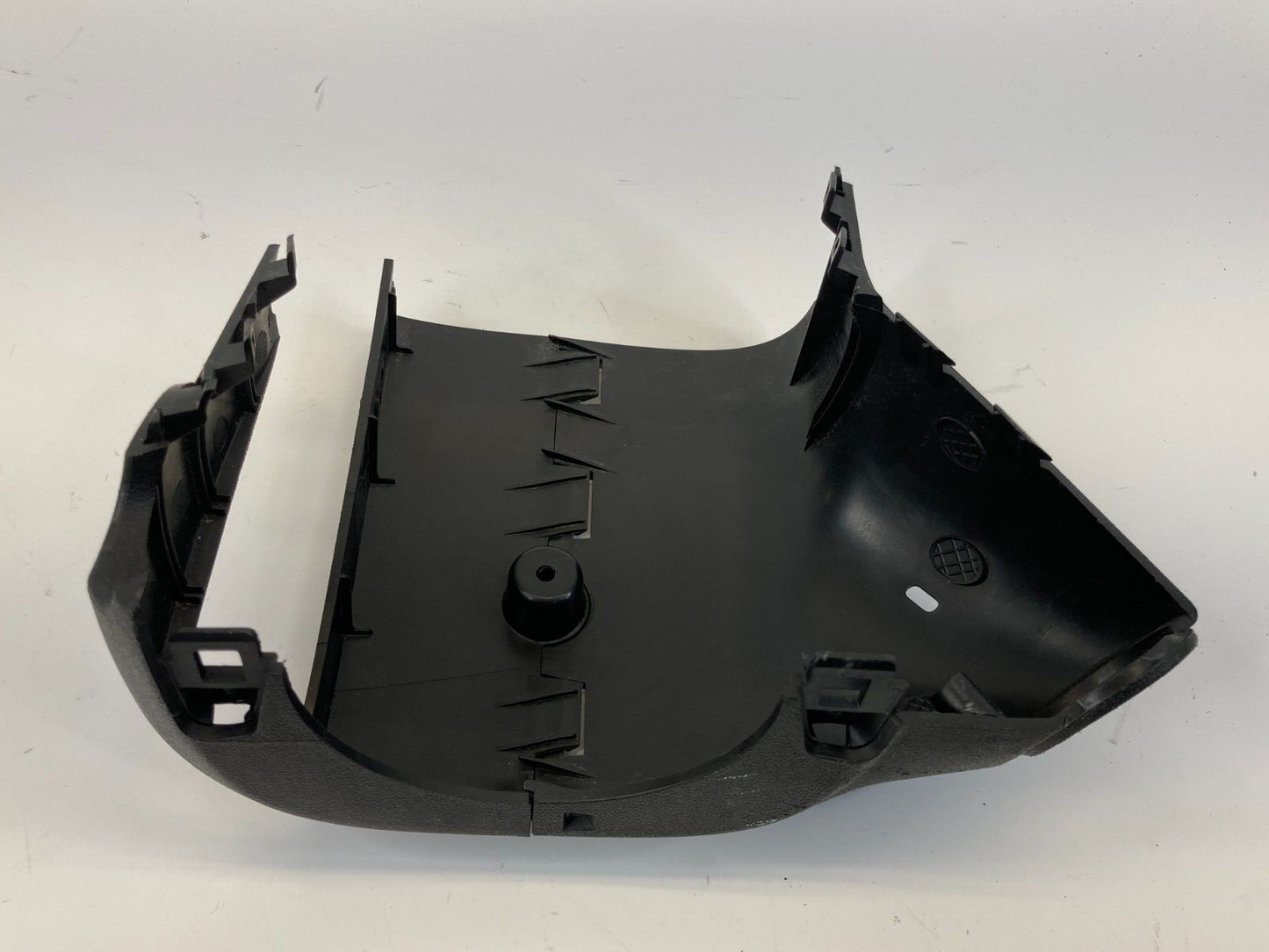 2010-2017 Chevrolet Equinox Steering Column Lower Cover Shroud OEM