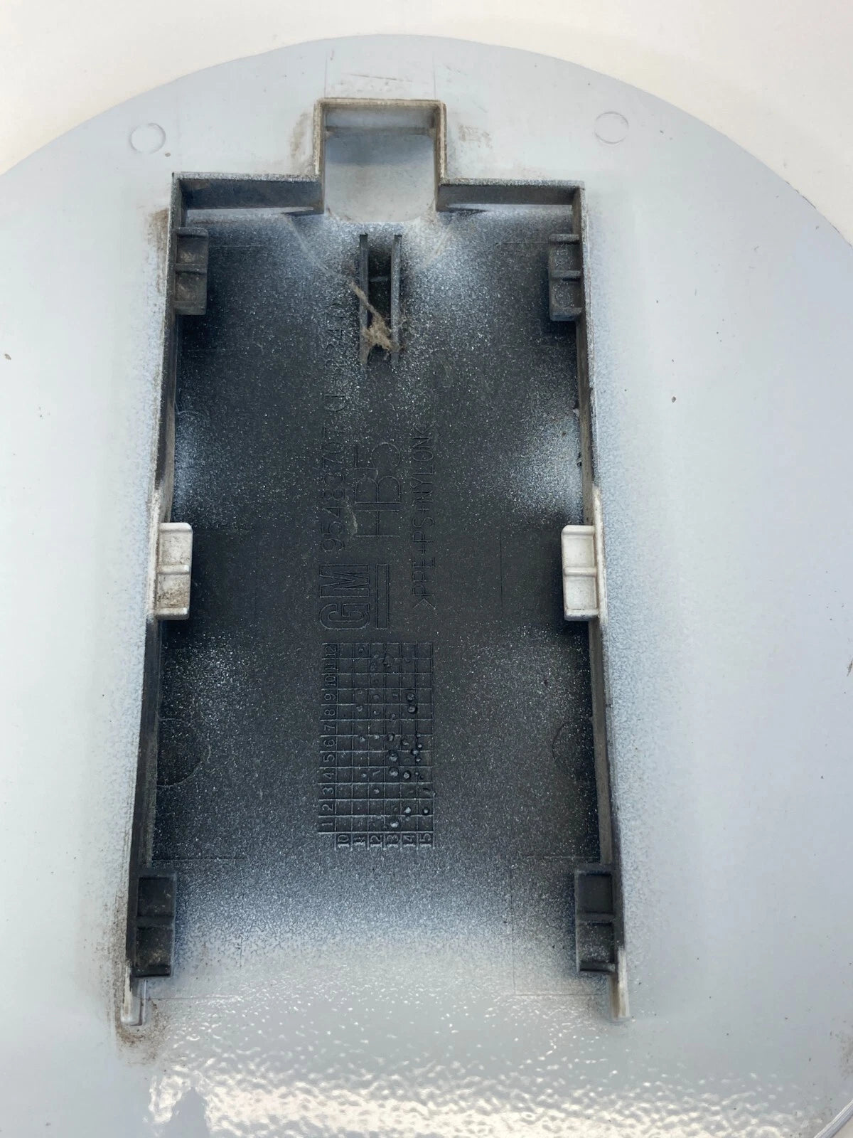 2012-2020 CHEVROLET SONIC GAS TANK FILLER DOOR DRIVER SIDE OEM FACTORY 95483707