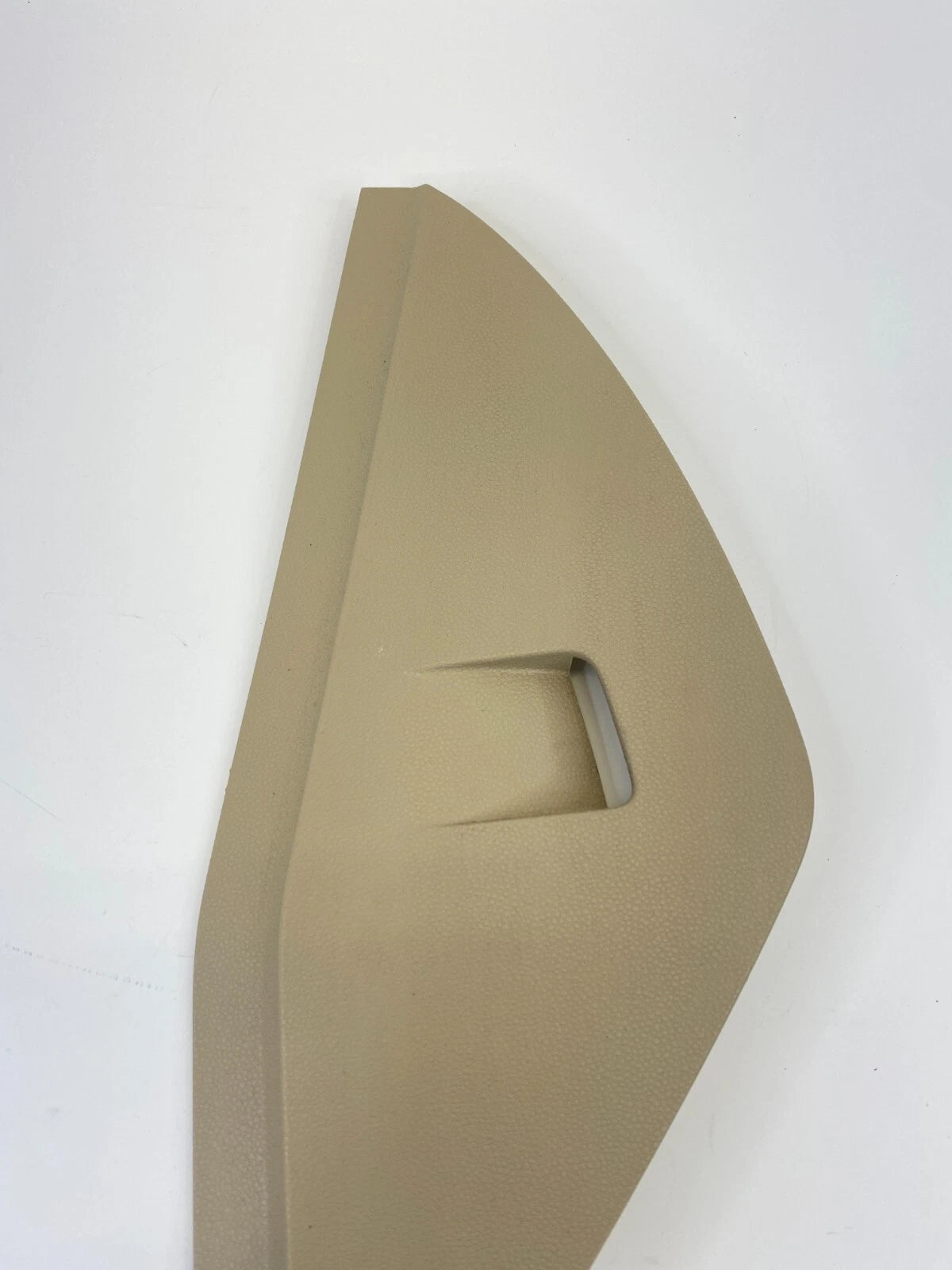 2008-2012 FORD ESCAPE FRONT LEFT SIDE DASH END CAP TRIM COVER 8L847804481A OEM