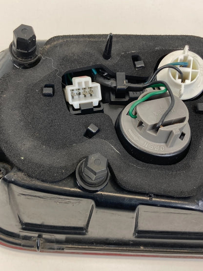 12-17 Kia Rio Sedan Left Driver Inner Trunk Lid Tail Light Taillight 924031W0