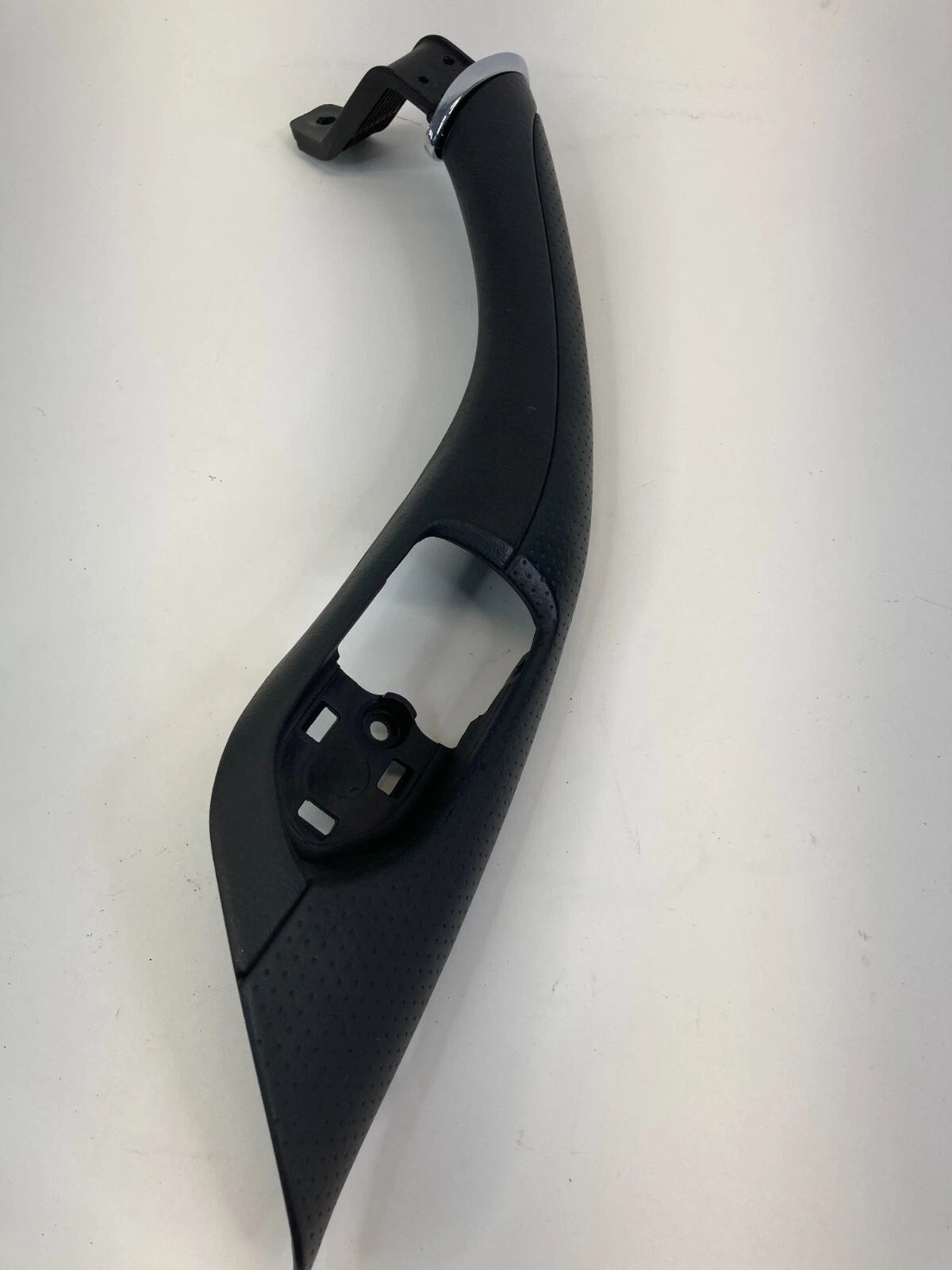 2000-2005 TOYOTA CELICA FRONT LH DRIVER INTERIOR DOOR GRIP HANDLE OEM 7464020080