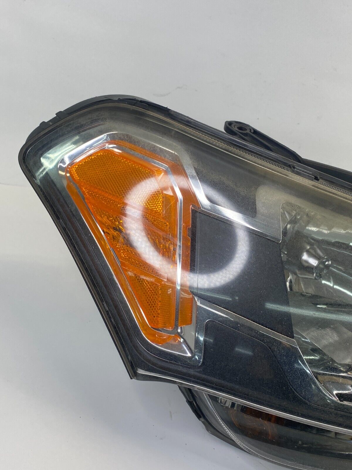 2010 2011 Kia Soul Front Passenger Side Headlight Headlamp Head Lamp 92102-2K0