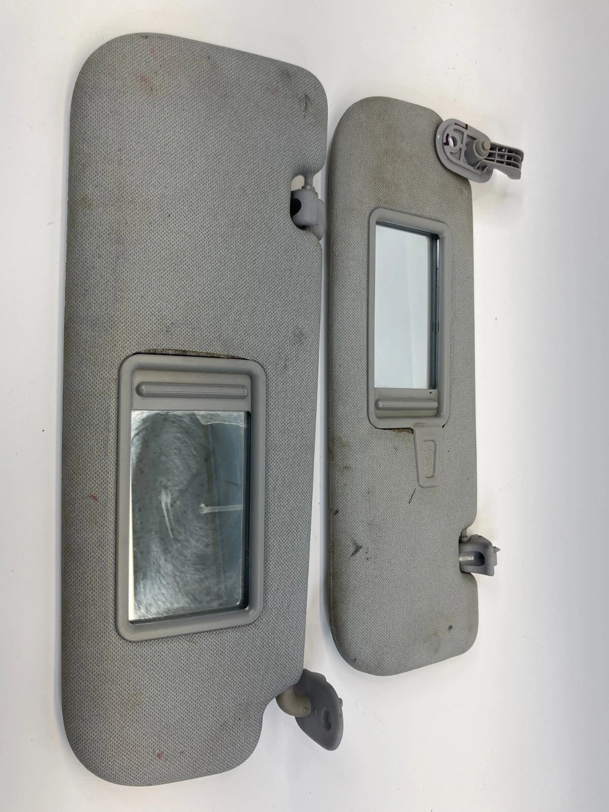 2011-2013 HYUNDAI ELANTRA SEDAN LEFT RIGHT DRIVER PASSENGER SUN VISOR PAIR OEM
