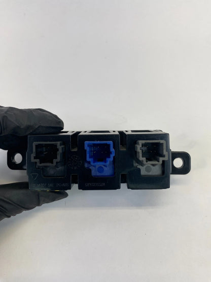 13-19 NISSAN SENTRA ECO SPORT TRACTION CONTROL OFF DASH SWITCH BUTTON 689TU3SG0A