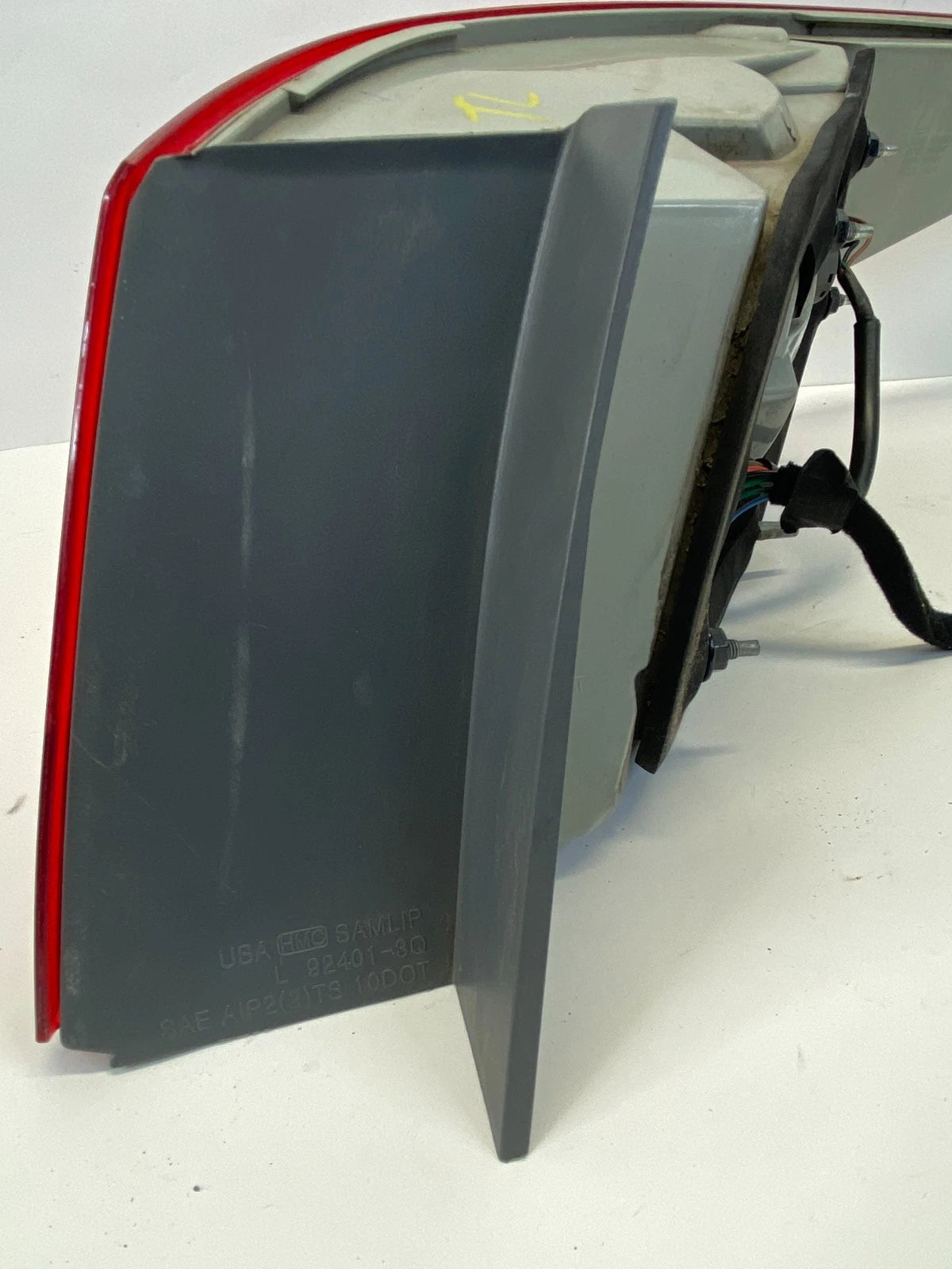 2011-2014 HYUNDAI SONATA TAILLIGHT LAMP LEFT DRIVER OUTER OEM FACTORY 92401-3Q