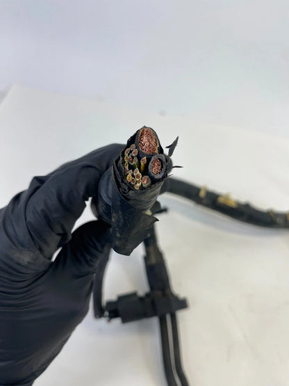 2011-2019 Ford Explorer 13-19 Police Interceptor Utility Battery Terminal Wire