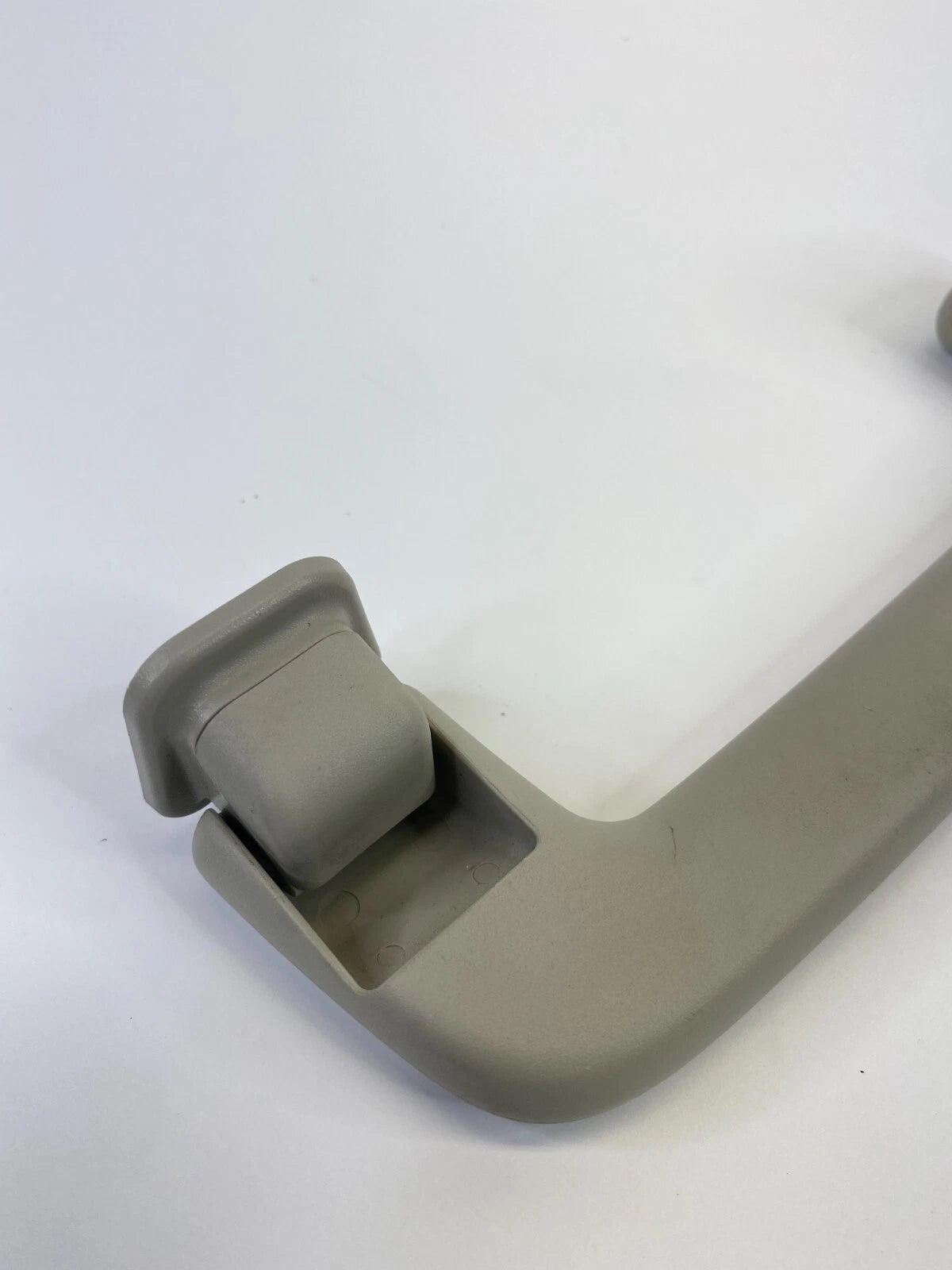 17-20 FORD FUSION FRONT LEFT INNER ROOF GRAB GRIP ASSIST HANDLE DS73-A045B14-A