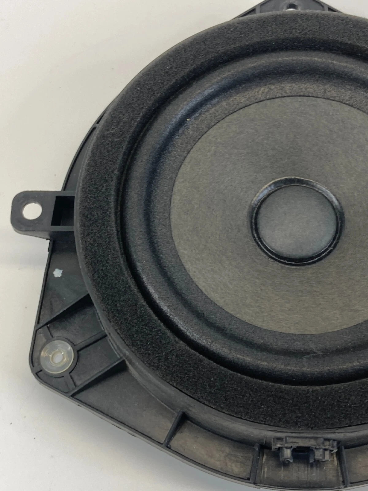 2012 2013 2014 2015 2016 2017 HYUNDAI ACCENT DOOR AUDIO SPEAKER 96330-1R000 OEM
