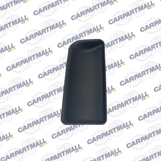 06-13 CHEVROLET IMPALA REAR RIGHT DOOR PANEL SCREW COVER CAP MAT TRIM 10352912