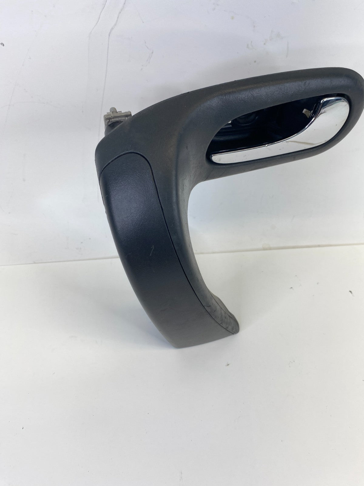 2008-2012 Buick Enclave Rear Right Interior Door Grab Pull Handle Assembly OEM