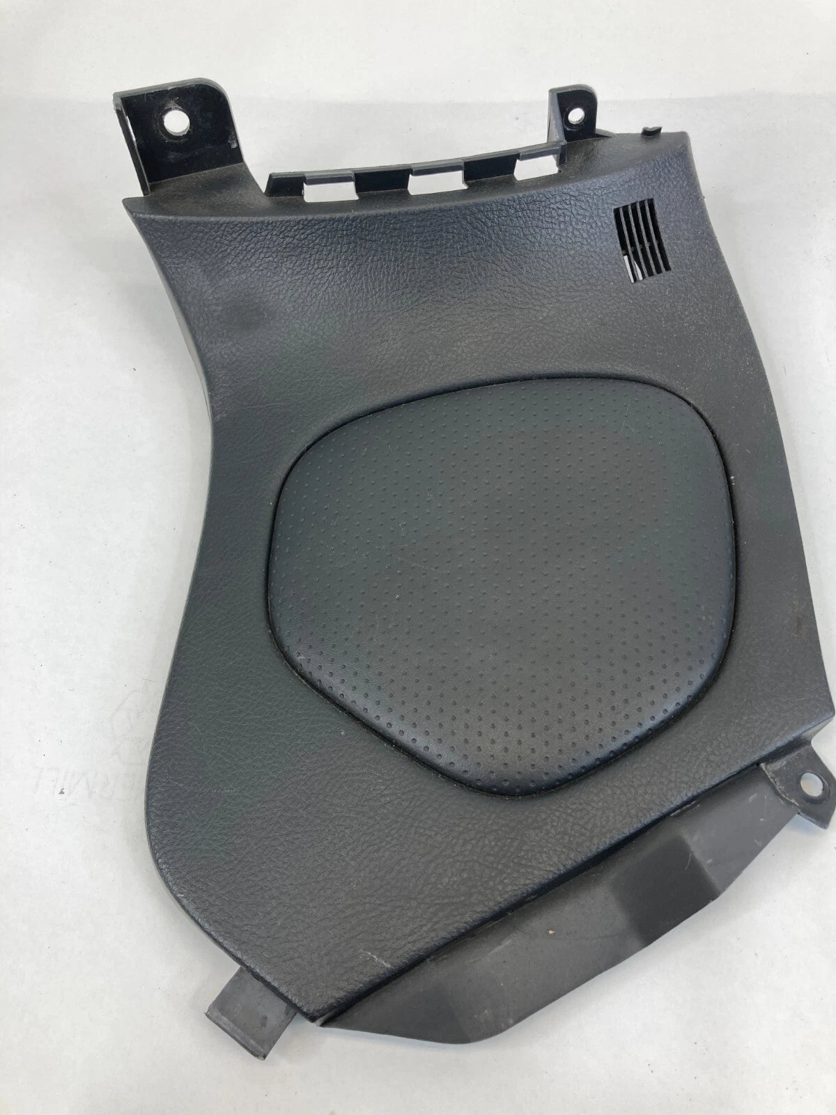 03-05 TOYOTA CELICA LEFT DRIVER SIDE END TRIM KNEE PANEL COVER BEZEL 55435-20160