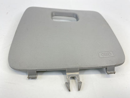 2006-2011 Hyundai Accent Sedan Fuse Box Door Lid Cover Trim Panel 847561E100 OEM