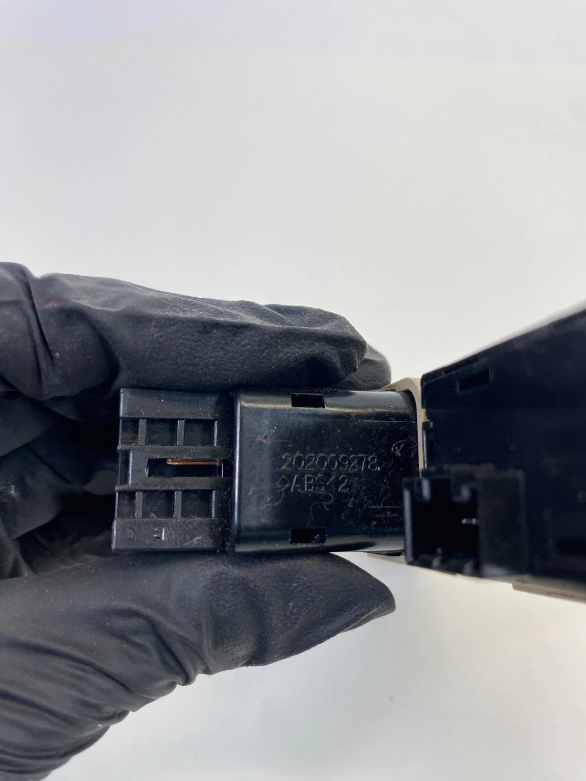 2011-2015 HYUNDAI SONATA HYBRID DASH PANEL LIGHT TRACTION CONTROL DIMMER SWITCH