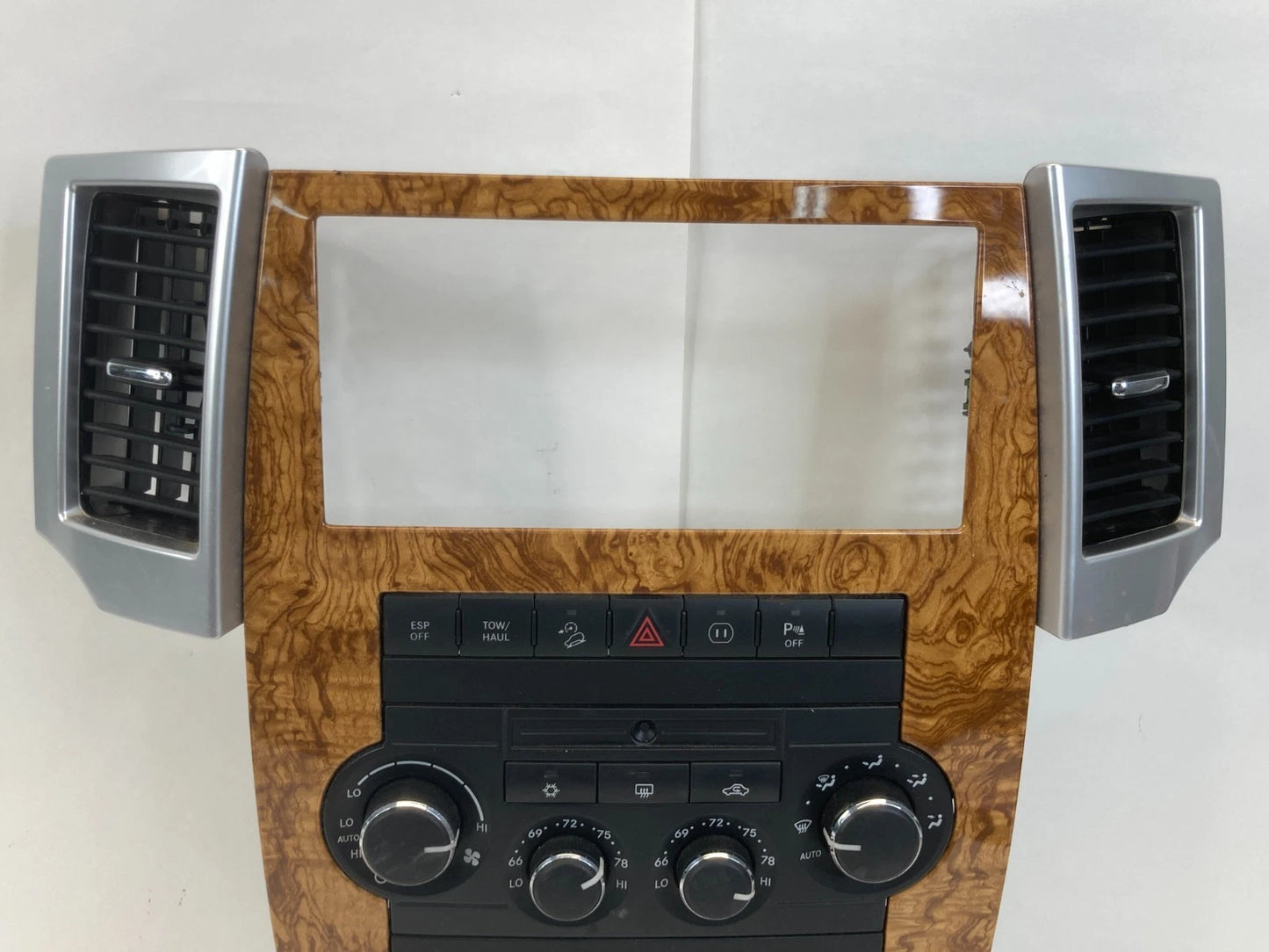 2008-2010 JEEP GRAND CHEROKEE DASH RADIO FACEPLATE BEZEL W/ CLIMATE CONTROL