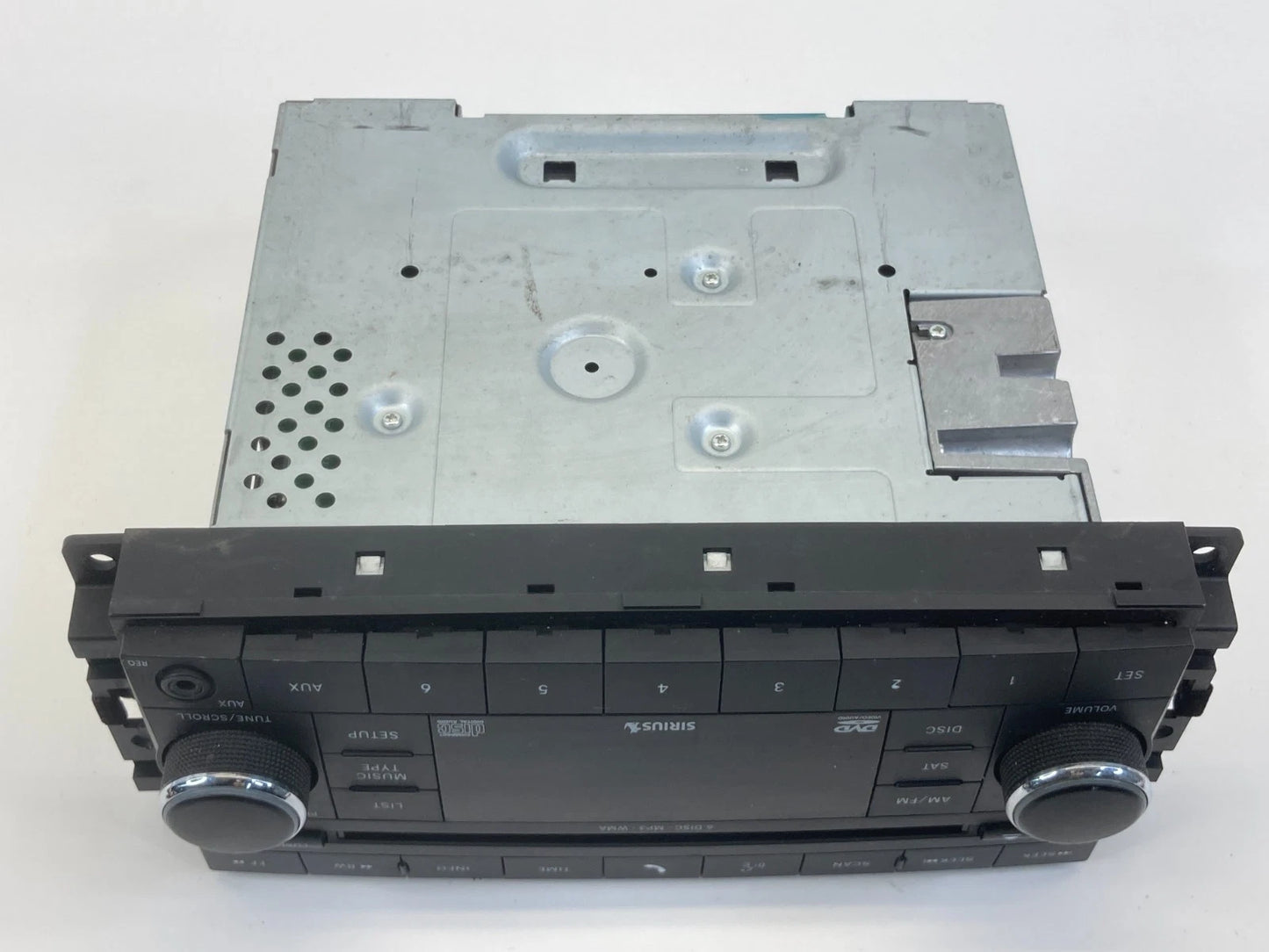 2009 2010 DODGE JOURNEY AM FM RADIO 6 CD DVD PLAYER MP3 RECEIVER UNIT 05064948AC