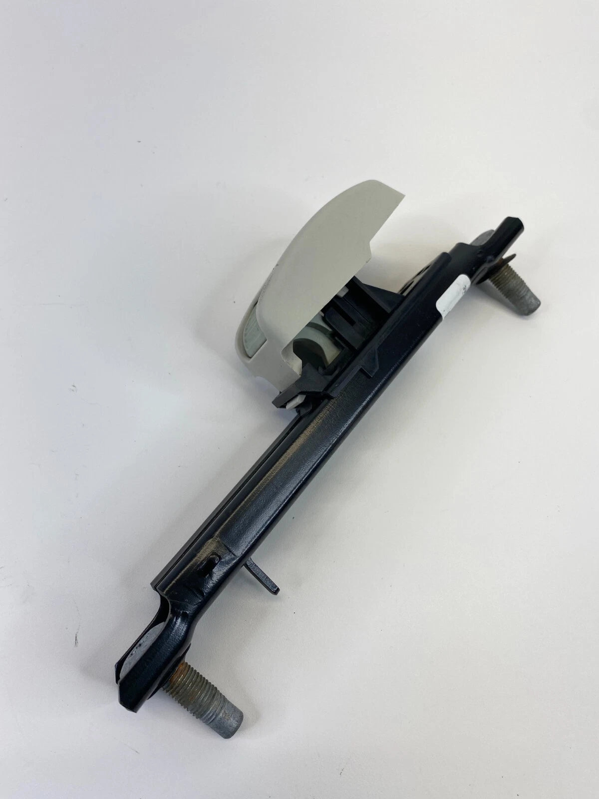 2007-2009 DODGE CALIBER FRONT RIGHT SIDE SEAT BELT HEIGHT ADJUSTER 6035809G5E