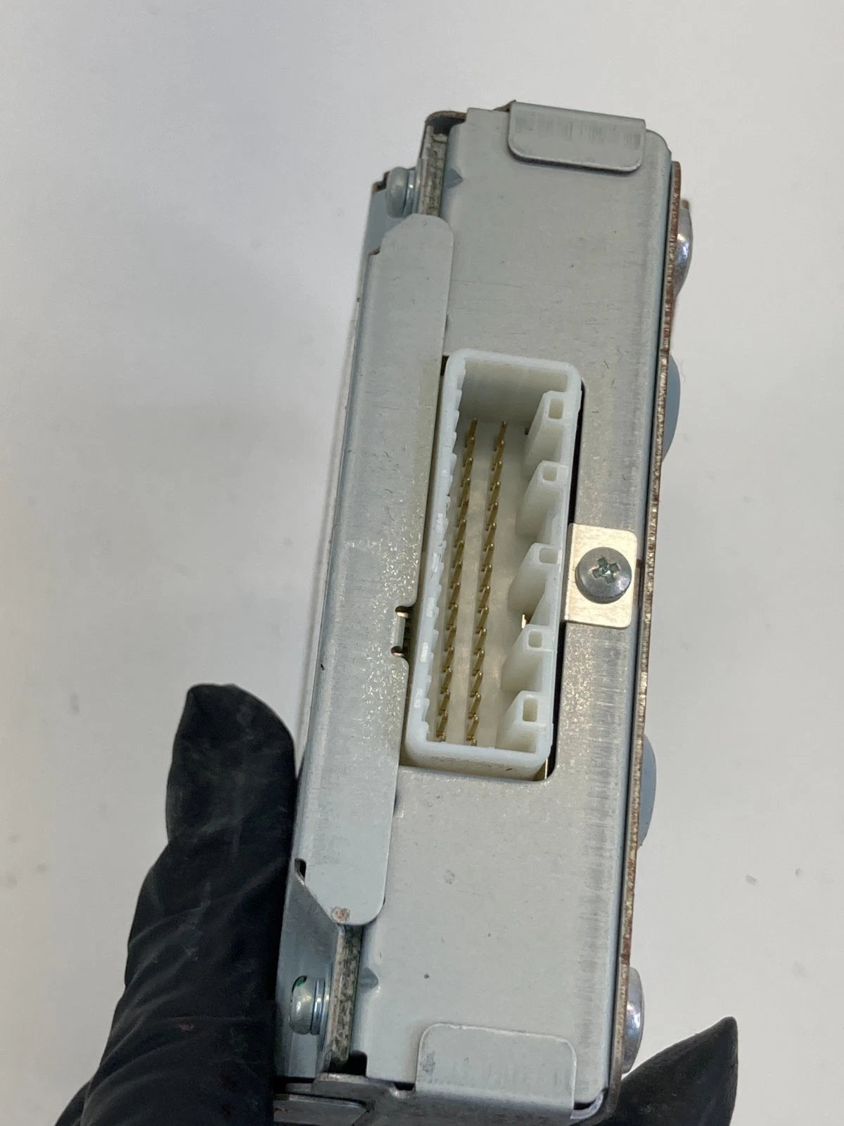 2009 2010 Infiniti G37 Sedan Rear Camera Control Module Unit 284A1-1NC0A OEM