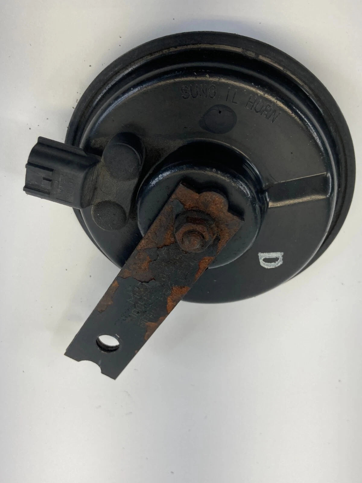 2001-2012 HYUNDAI ELANTRA HORN SIREN ALARM PITCH TONE NOTE E4-28R000033 OEM