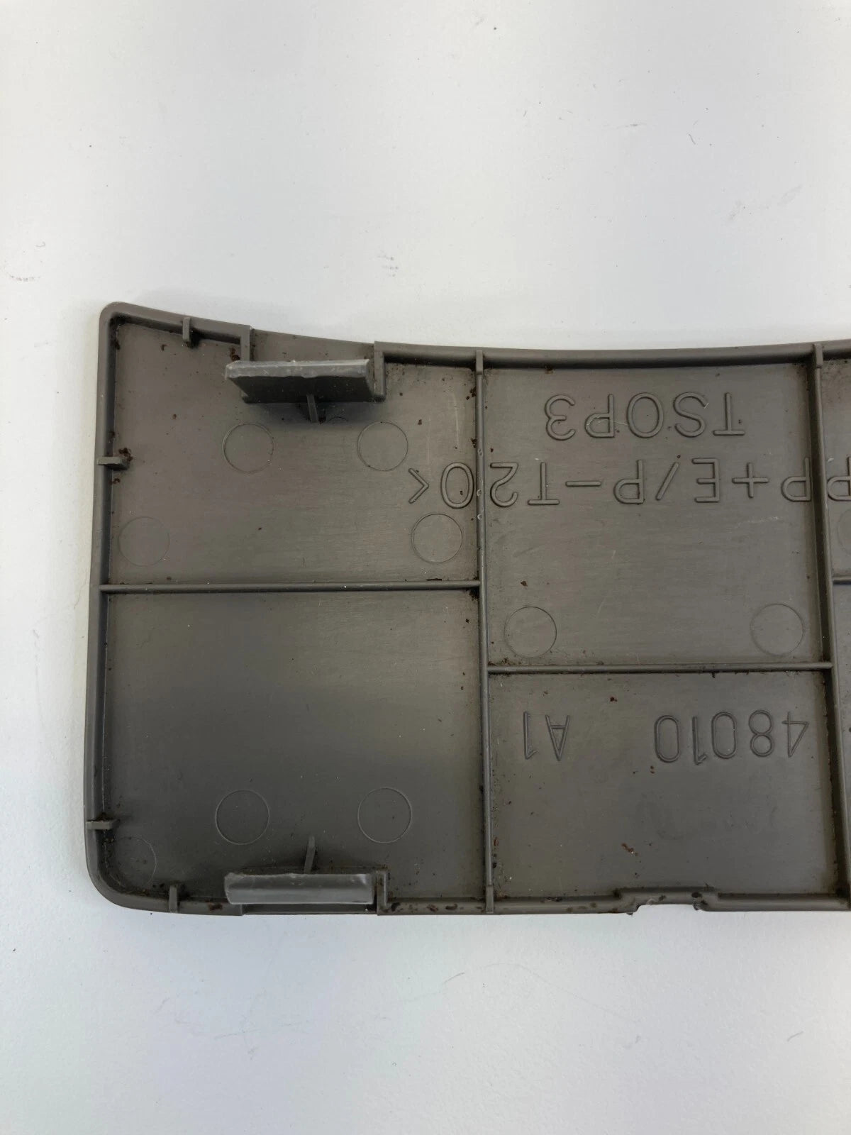 1999-2003 LEXUS RX300 CENTER CONSOLE BOX HOLE COVER CAP TRIM LID 58839-48010 OEM