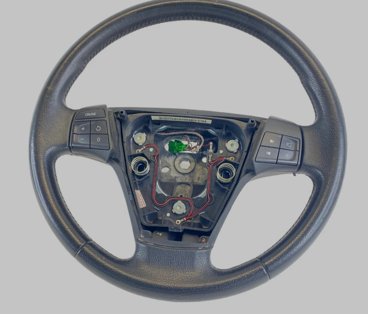 05-11 VOLVO S40 08-13 C30 STEERING WHEEL W/CRUISE & AUDIO BUTTON SWITCH 3072366