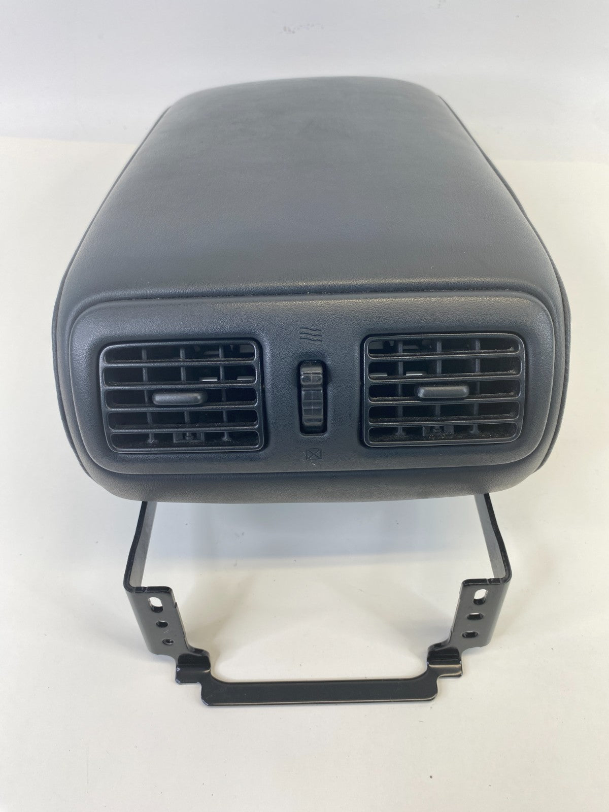 2009 Infiniti G37 07 08 G35 Rear Center Console Armrest Arm Rest w/Air Vent OEM