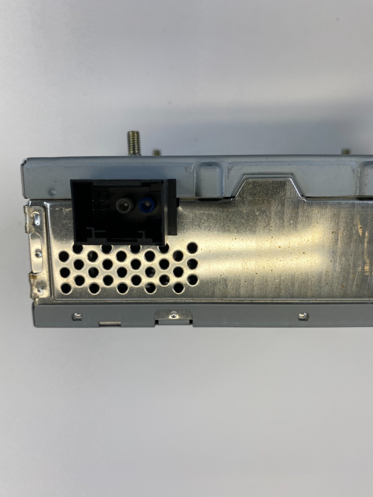 2006 Mercedes-Benz CLS500 Stereo Radio Audio Amplifier AMP 211 870 25 89 OEM