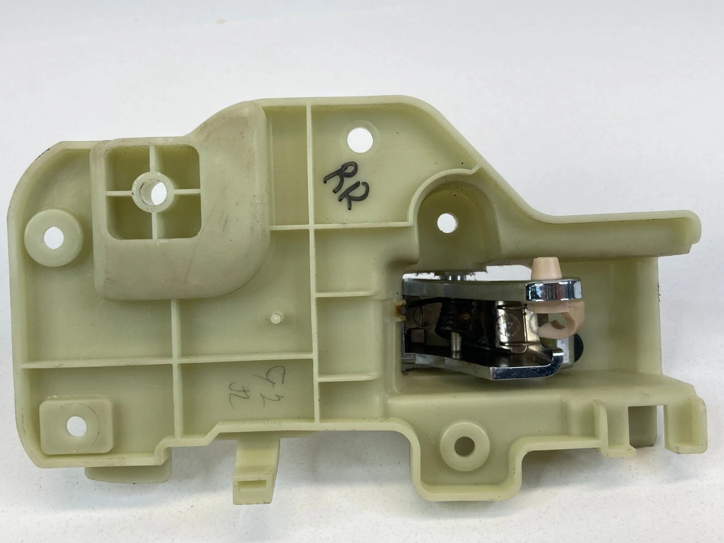 2009-2017 JEEP PATRIOT REAR RIGHT PASSENGER SIDE INNER DOOR HANDLE ASSEMBLY OEM