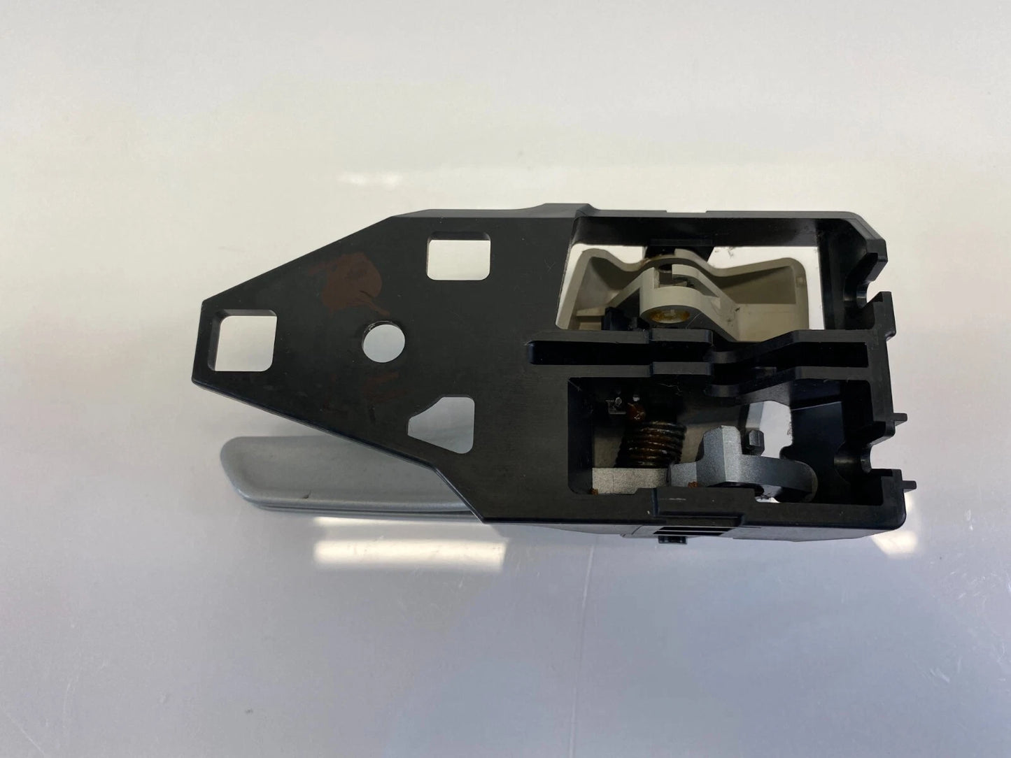 2010 2011 TOYOTA PRIUS FRONT LEFT DRIVER SIDE INTERIOR INNER DOOR HANDLE OEM