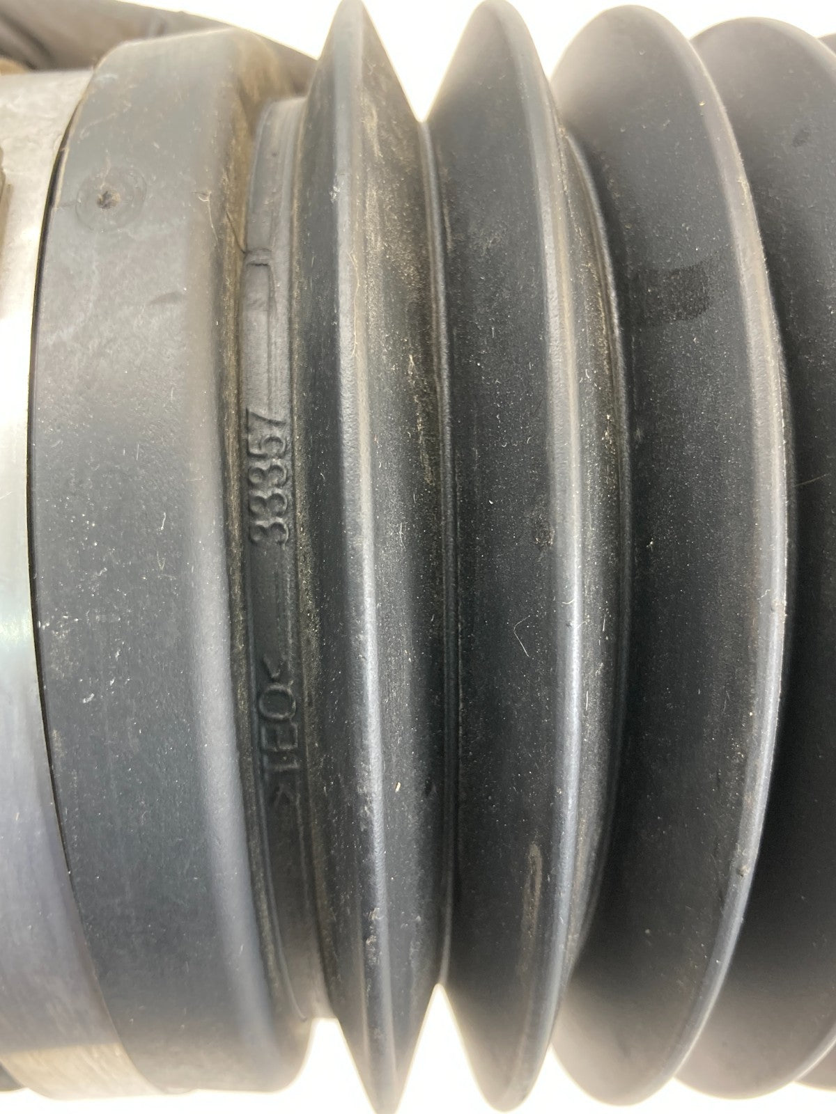 2011-2016 Town & Country 3.6L V6 Engine Air intake Cleaner Hose Duct Tube Assy