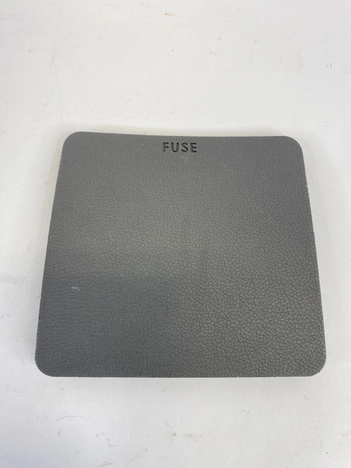 2011-2015 HYUNDAI SONATA DASHBOARD FUSE BOX LID COVER GRAY OEM