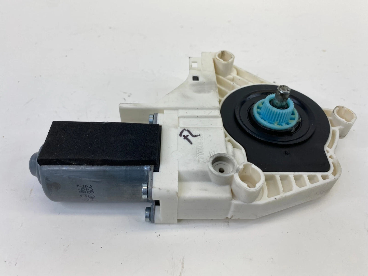 09-16 AUDI A4 QUATTRO FRONT LEFT SIDE POWER DOOR WINDOW MOTOR 8K0-959-801-A OEM