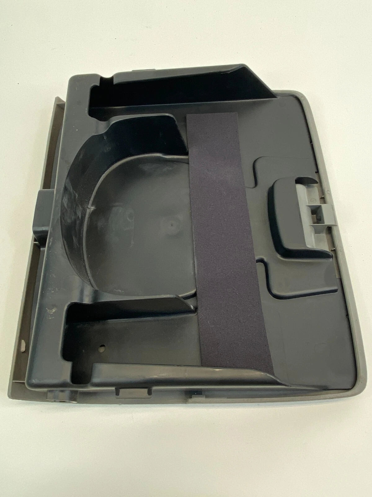 2005-2007 BUICK TERRAZA SATURN RELAY REAR SEAT BACK PANEL STORAGE COMPARTMENT
