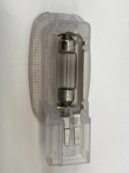 2003-2009 MERCEDES-BENZ E320 SEDAN 4-DR COURTESY LIGHT INTERIOR VISOR LAMP OEM