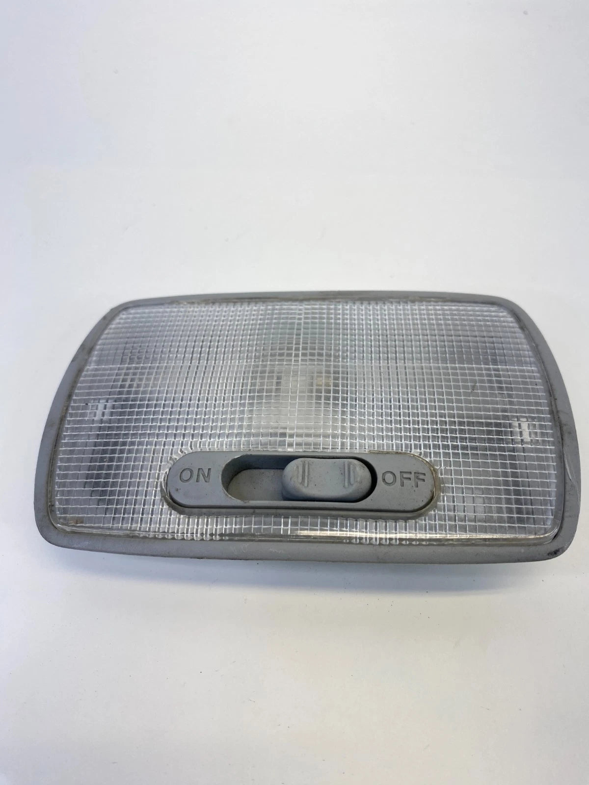 2005-2010 HONDA ODYSSEY OVERHEAD REAR CENTER DOME ROOF MAP LIGHT LAMP OEM