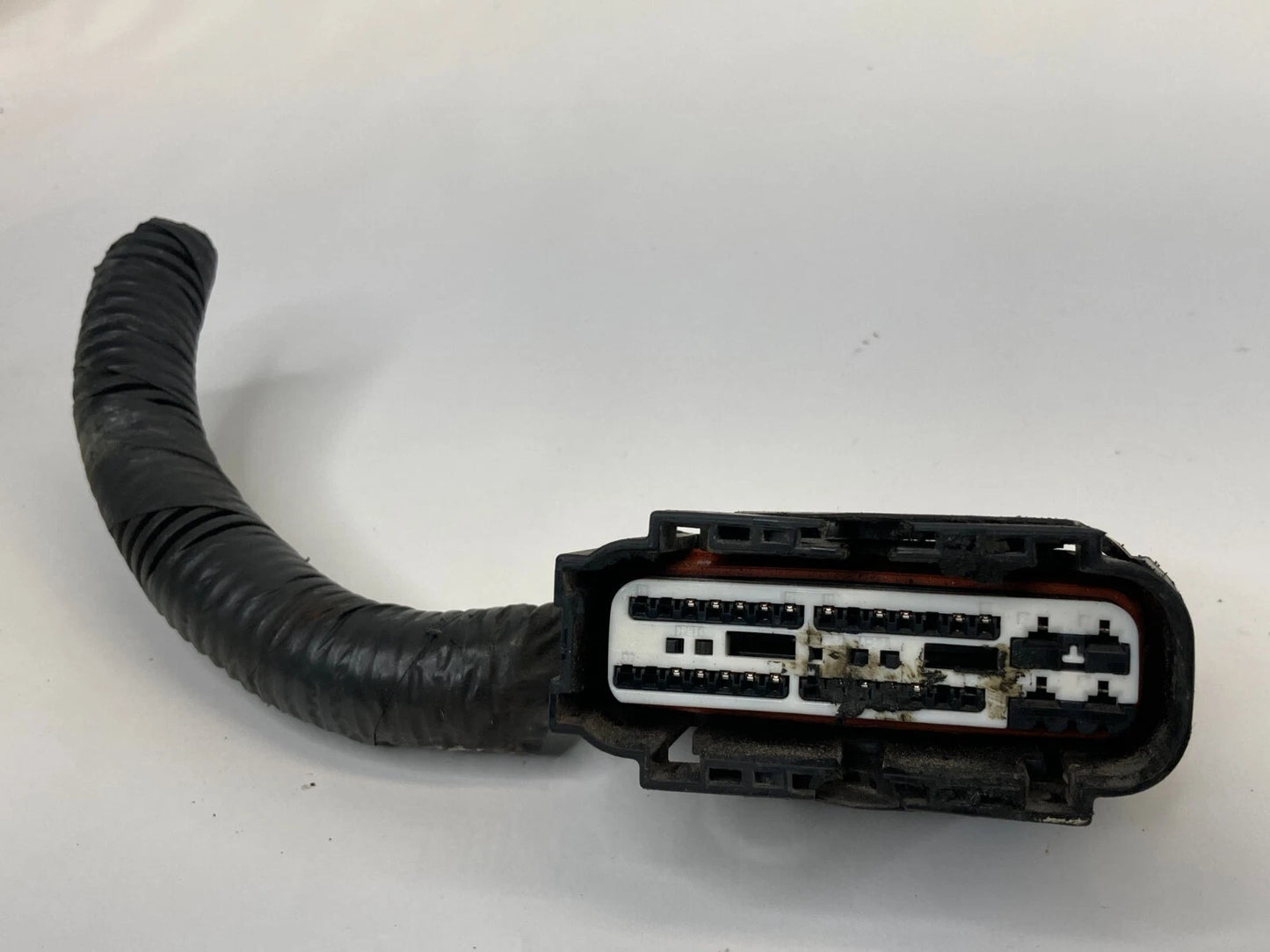 2011 NISSAN ROGUE FWD 2.5L L4 AT ABS ANTI LOCK BRAKE PUMP CONNECTOR PLUG RELAY