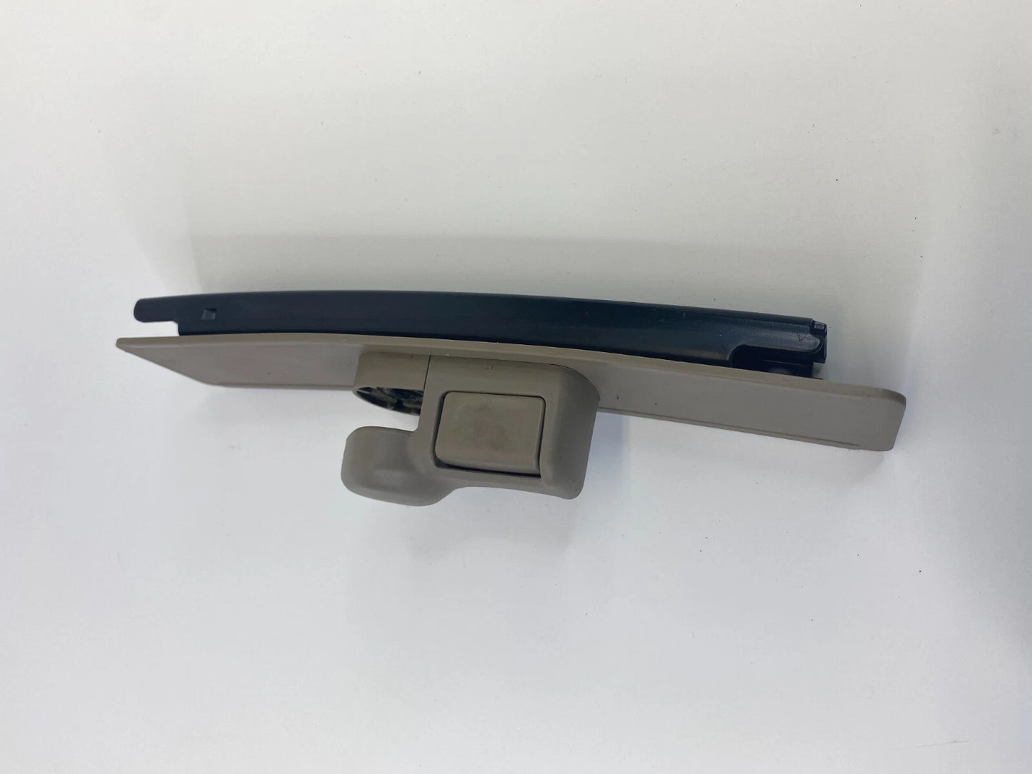 2000-2002 HONDA ACCORD SEDAN FRONT LEFT DRIVER SEAT BELT HEIGHT ADJUSTER OEM
