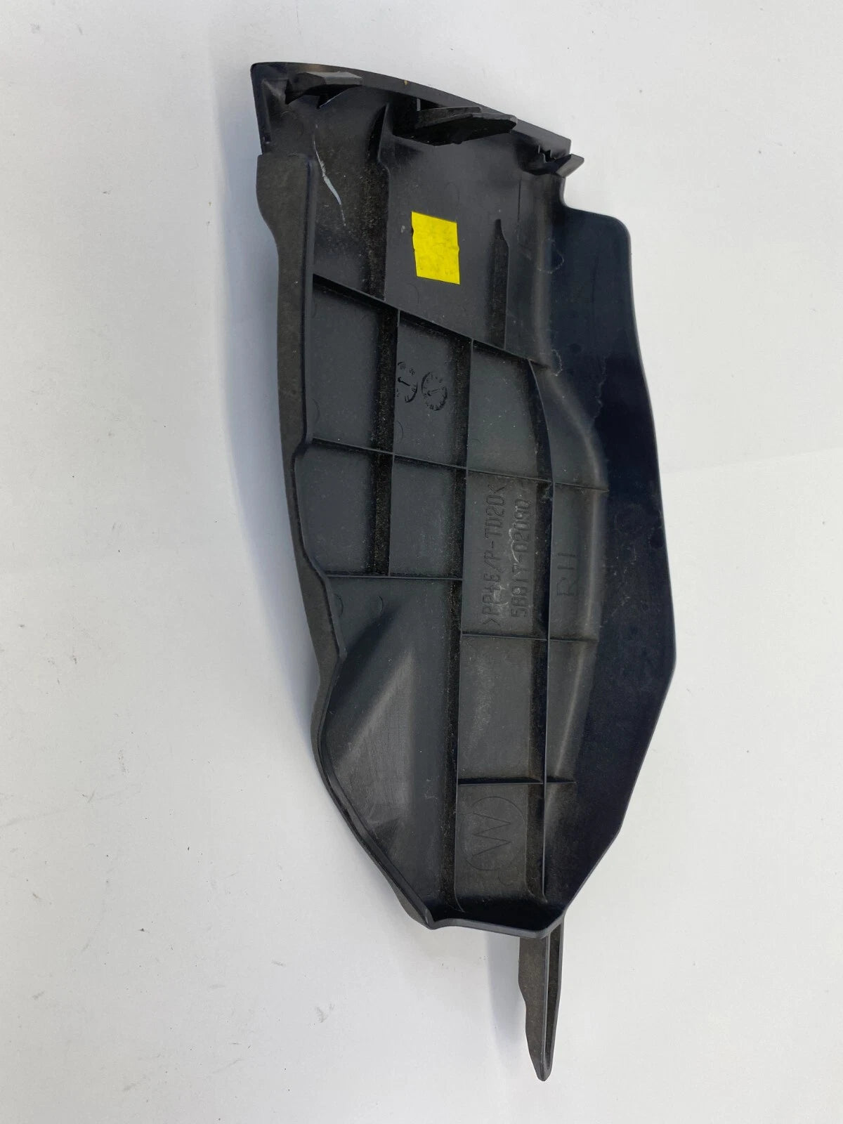 2009-2013 TOYOTA MATRIX HATCHBACK INSERT TRIM RIGHT CONSOLE BOX 58817-02090 OEM