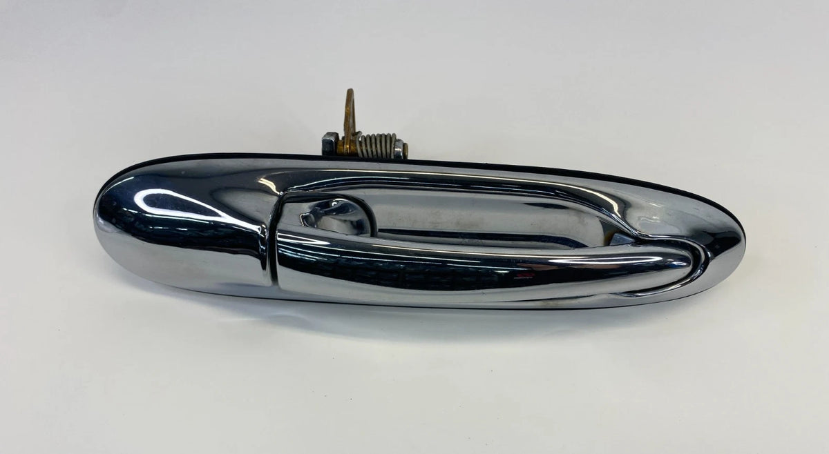 1998-2002 LINCOLN TOWN CAR REAR RIGHT EXTERIOR DOOR HANDLE OUTER ASSEMBLY OEM