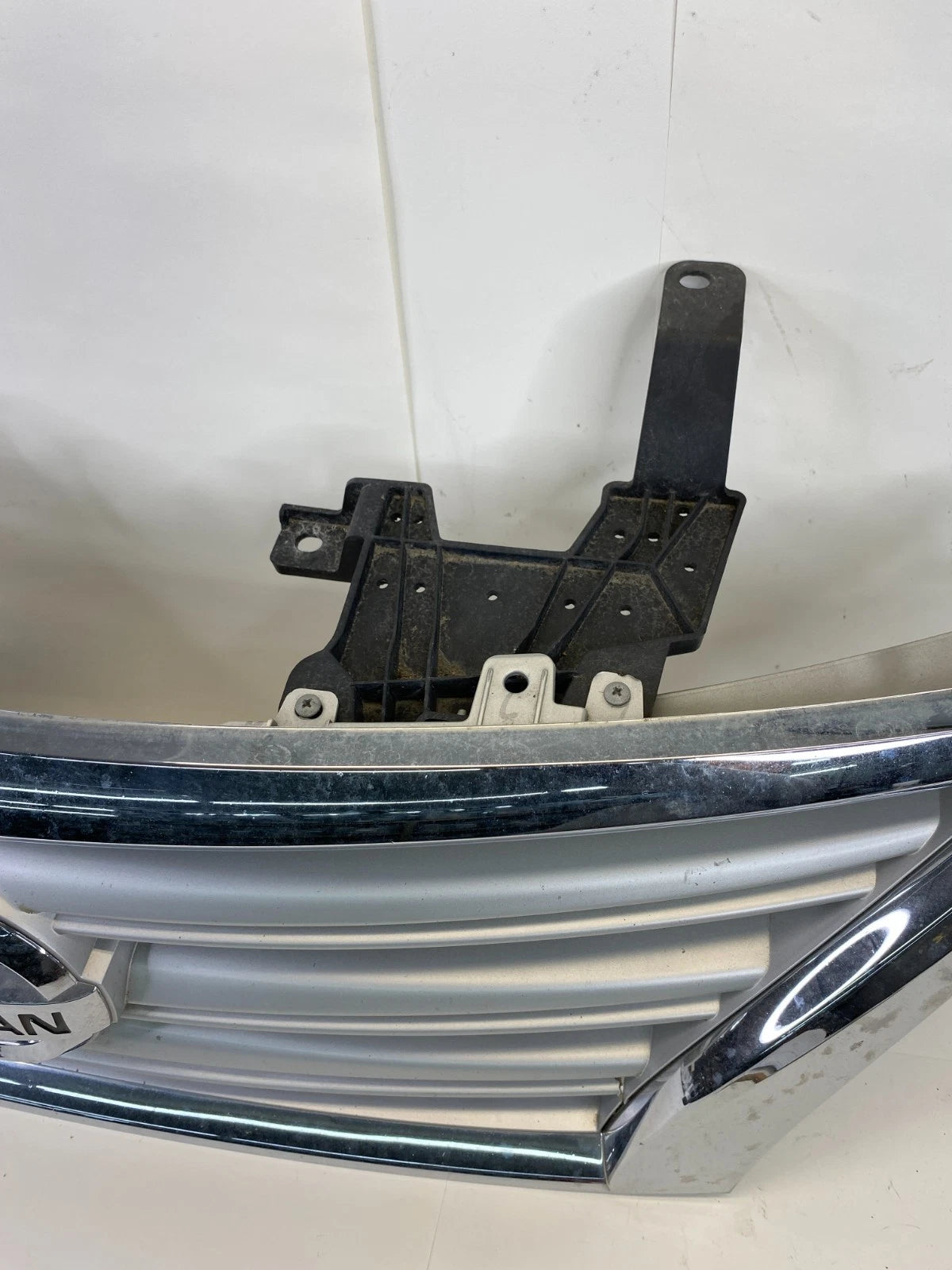 2013 2014 2015 NISSAN SENTRA FRONT UPPER CHROME GRILL GRILLE ASSY OEM