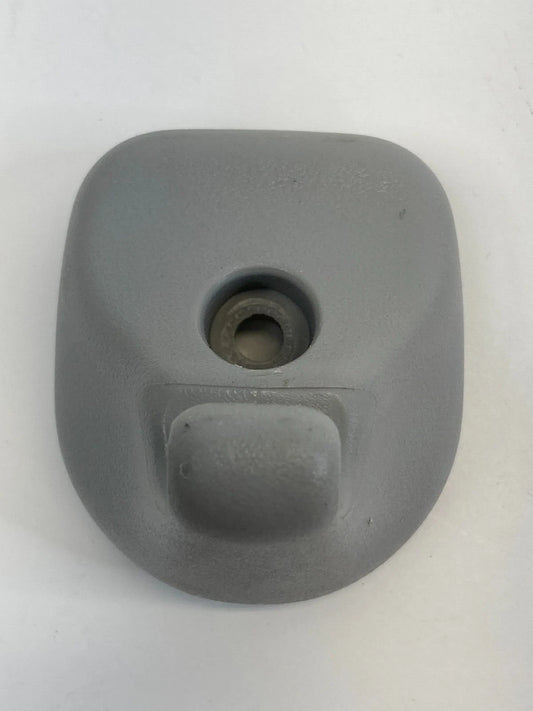 2004-2010 TOYOTA SIENNA SUN VISOR RETAINER SUNVISOR CLIP 827757-1136390 OEM