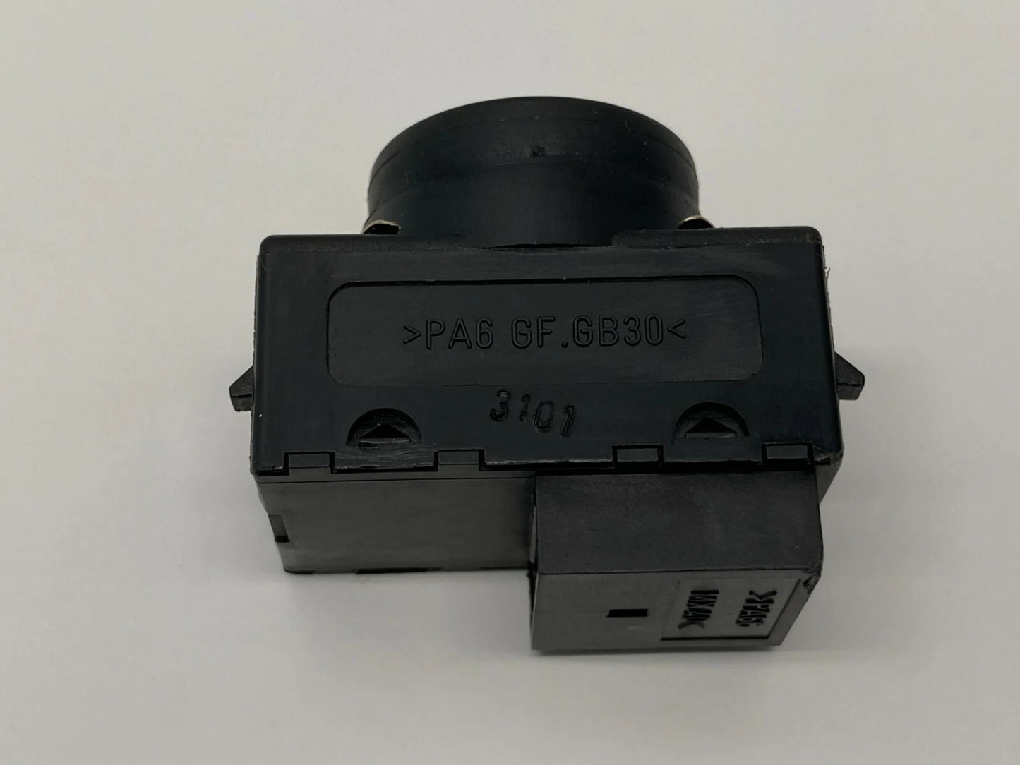 2000-2013 BMW X5 FRONT RIGHT LUMBAR SUPPORT SEAT SWITCH CONTROL BUTTON 8360877